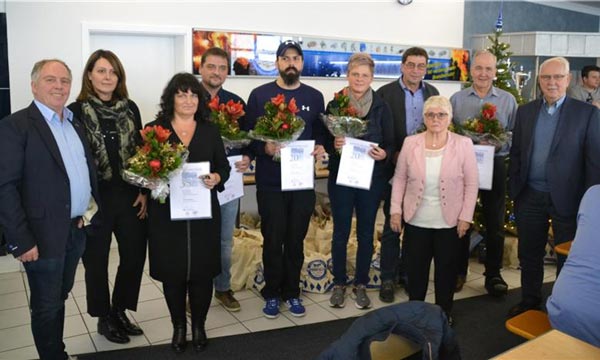 Blitzschutz Pröpster ehrte verdiente Mitarbeiter